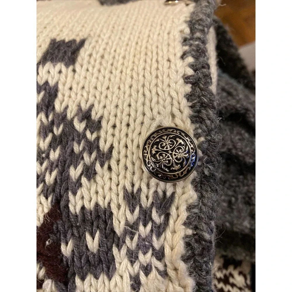 Jennifer & Company Chunky Hand Knit Cardigan Nordic Womens Med - Picture 8 of 8